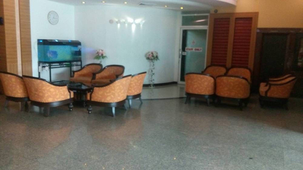 Bp Grand Suite Hotel Hat Yai Ngoại thất bức ảnh