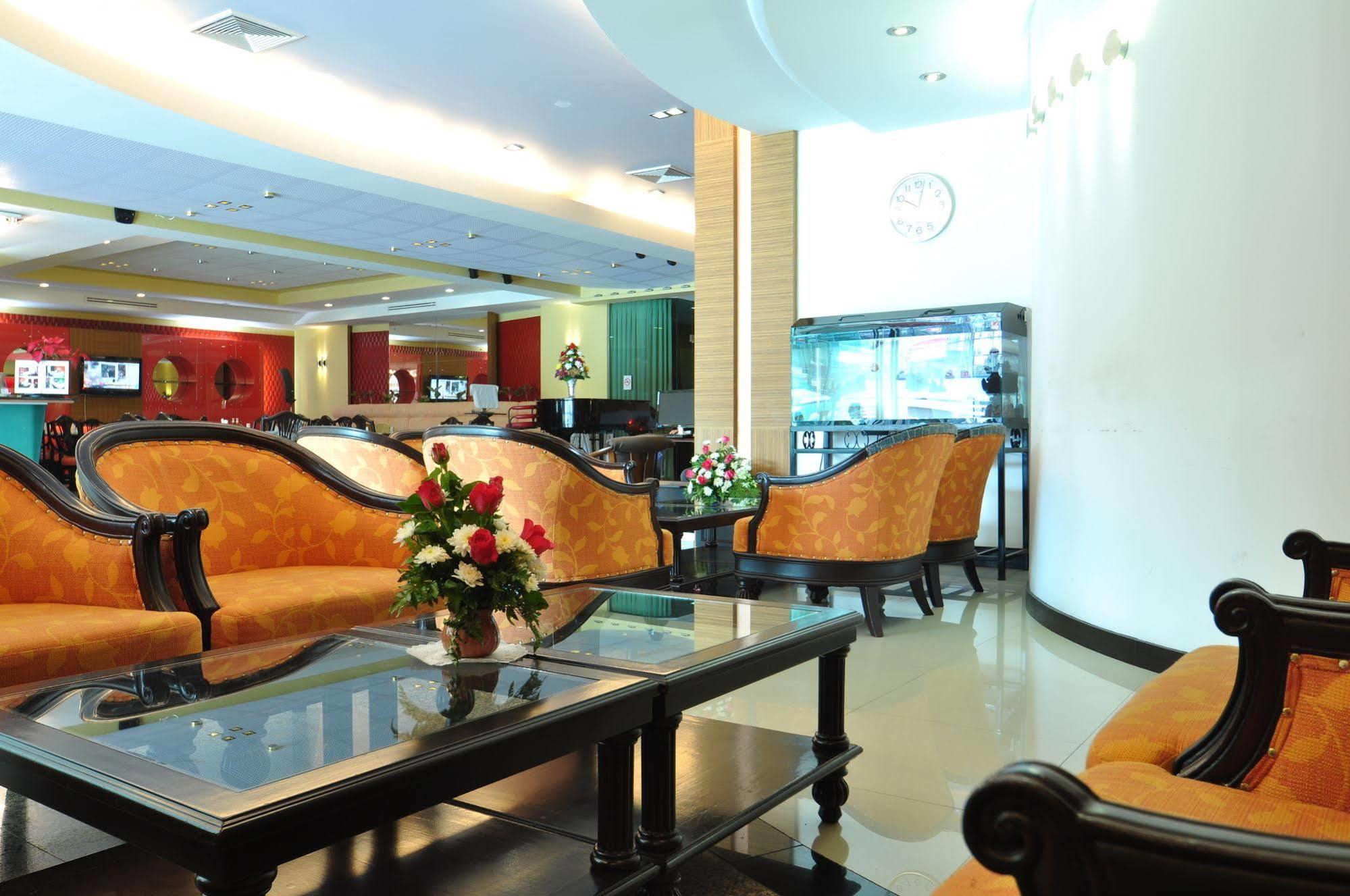 Bp Grand Suite Hotel Hat Yai Ngoại thất bức ảnh