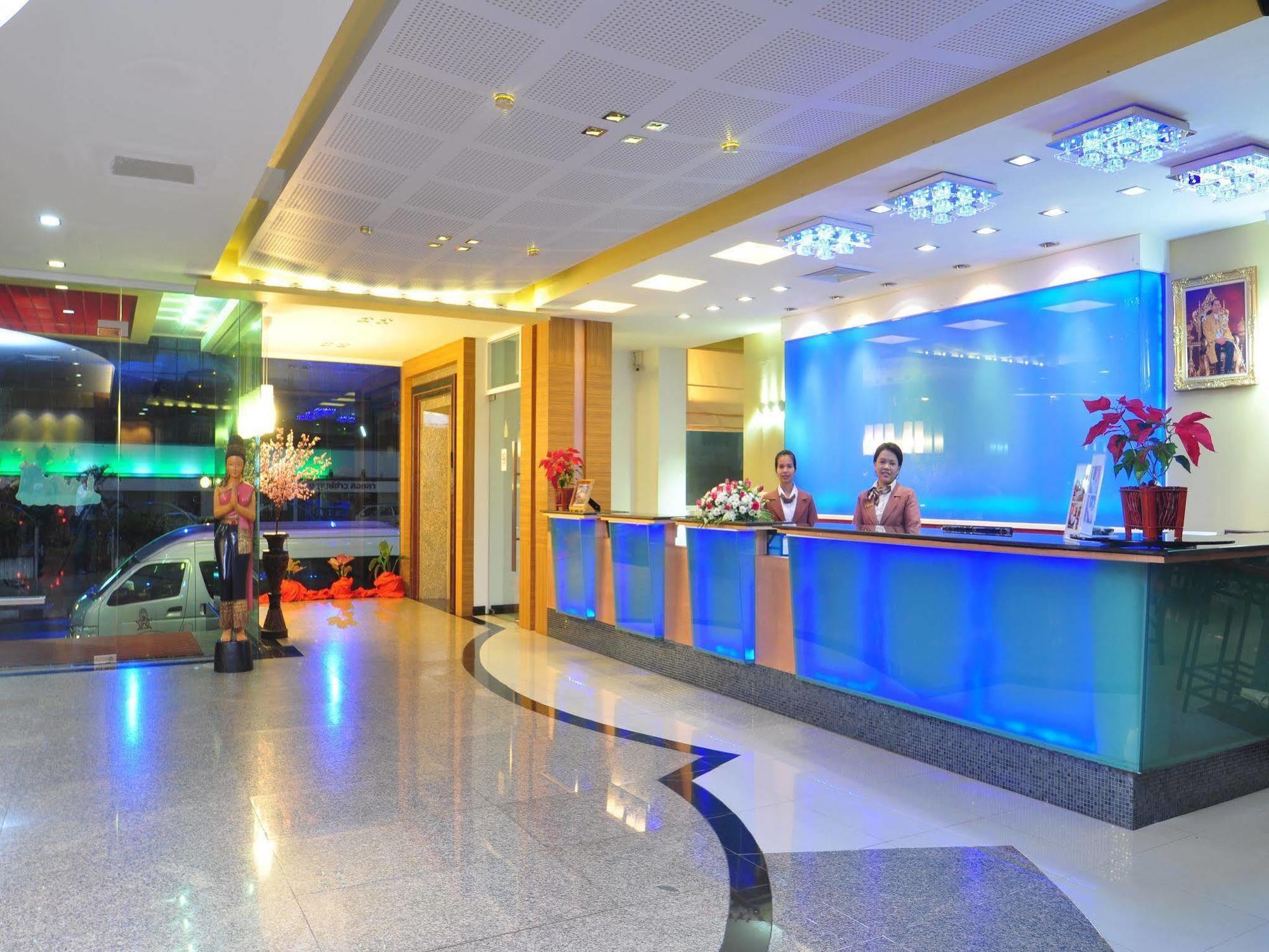 Bp Grand Suite Hotel Hat Yai Ngoại thất bức ảnh